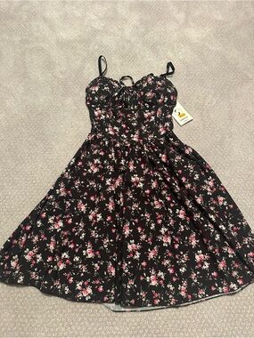 Shiny Italy Black Floral Fit-and-Flare Dress with Pink Roses